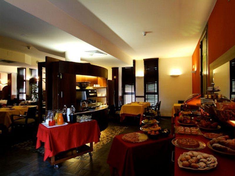 Hotel Maxim بولونيا المظهر الخارجي الصورة