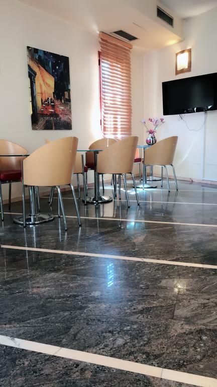 Hotel Maxim بولونيا المظهر الخارجي الصورة